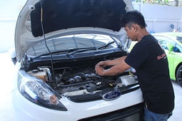 Bengkel Ford
