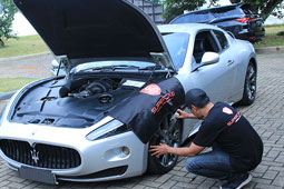 mekanik maserati panggilan siap datang