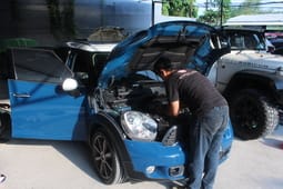 Bengkel Mini Cooper